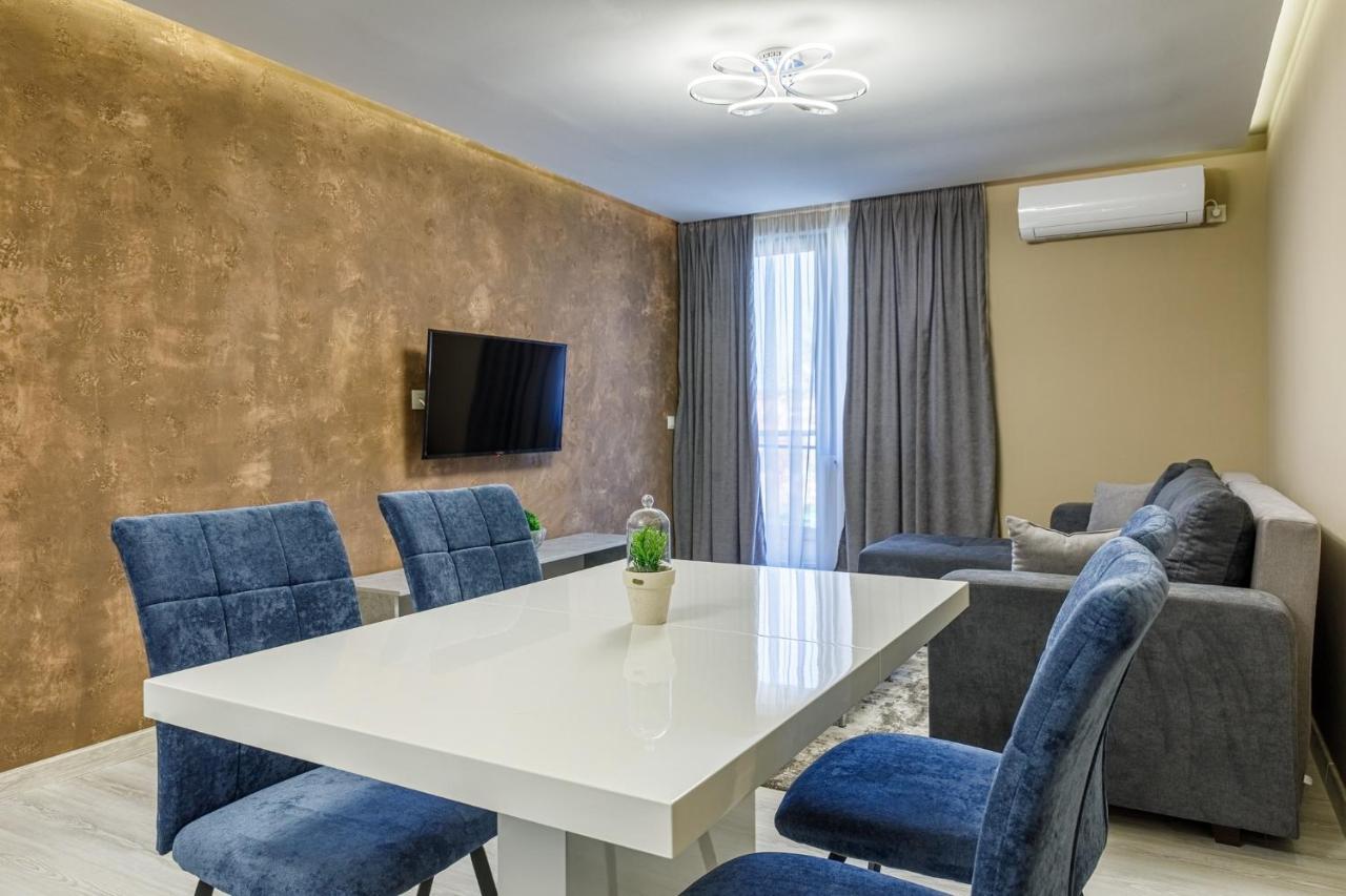 Баня Аква Ризорт Apartment Exterior foto