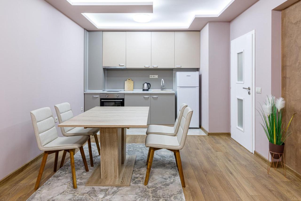 Баня Аква Ризорт Apartment Exterior foto