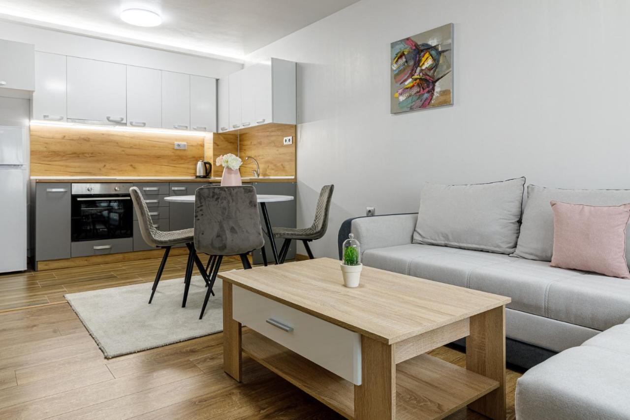 Баня Аква Ризорт Apartment Exterior foto