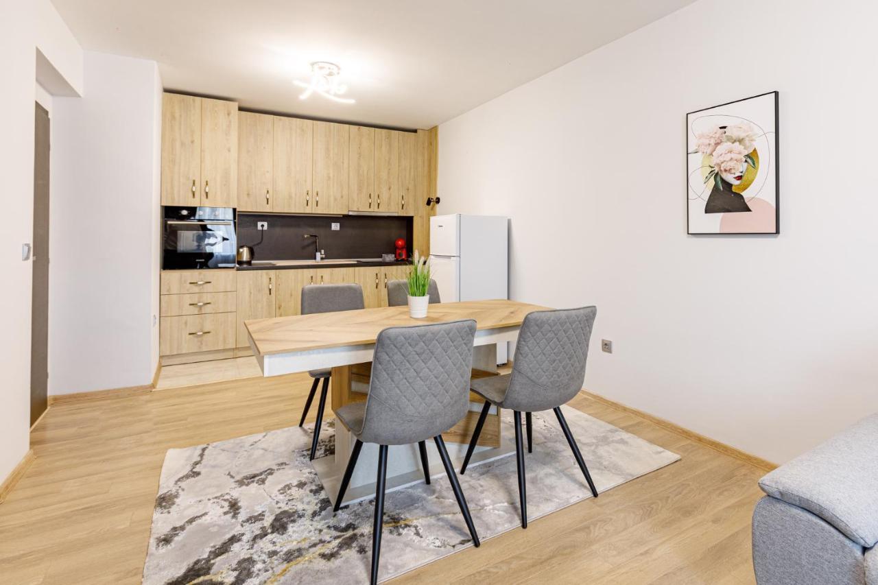 Баня Аква Ризорт Apartment Exterior foto